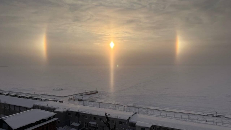 Москвичи смогут увидеть "солнечное гало" днем в субботу