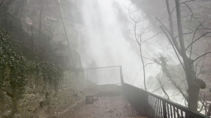 В Крыму могут ввести аварийные отключения электроэнергии