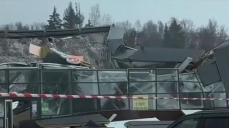 В Москве сообщили о задержках и отменах рейсов 16 февраля из-за снегопада